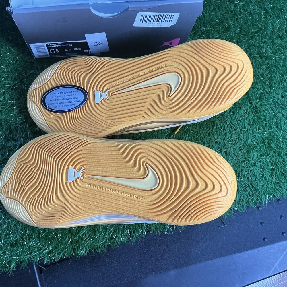 Nike Aja-ones 5-5Y-Topaz Gold/Metallic Gold(HF7001 700) - Picture 4 of 5